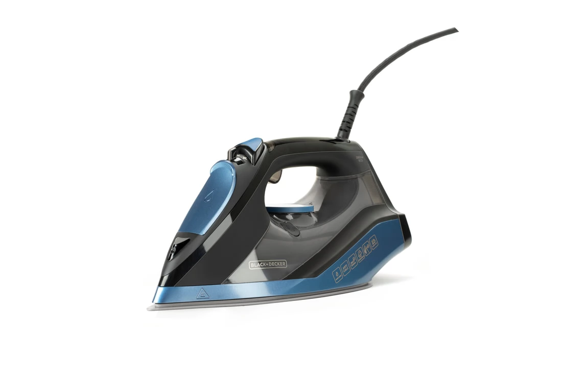 BLACK AND DECKER BXIR2801E Gőzölős vasaló 2800W Fekete/Kék