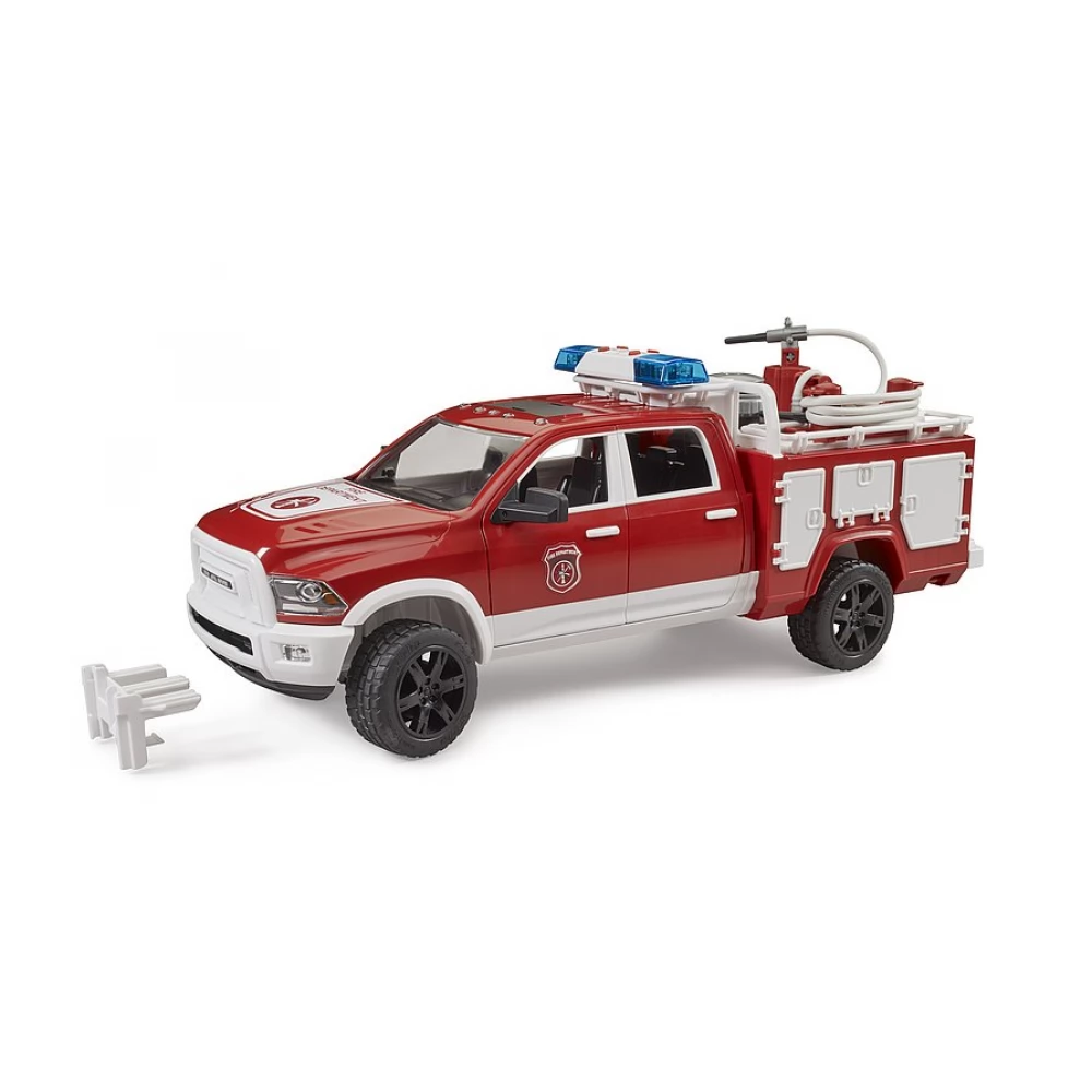 BRUDER RAM 2500 tűzoltó pickup hang és fényhatásokkal