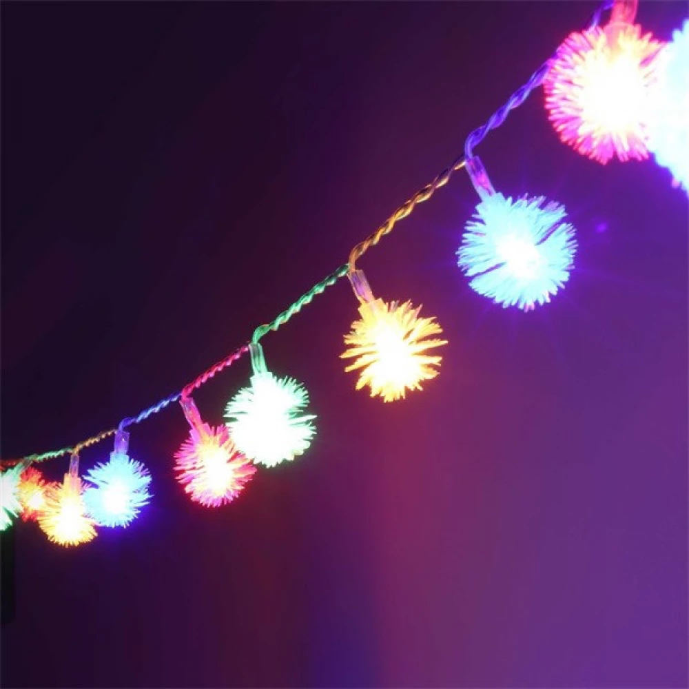 IRIS Zúzmara alakú 3cm/1.5m/több színű/10db LED-es/2xAA elemes fénydekoráció