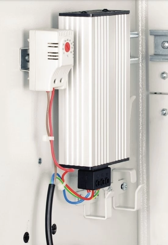 LANDE Kültéri rack szekrényhez fűtőmodul termosztáttal LN-150W