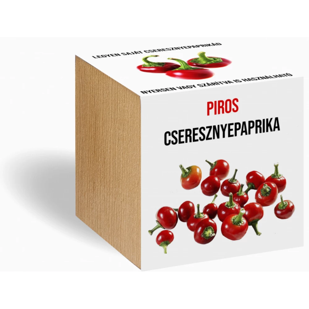 Piros cseresznyepaprika növényem fa kockában