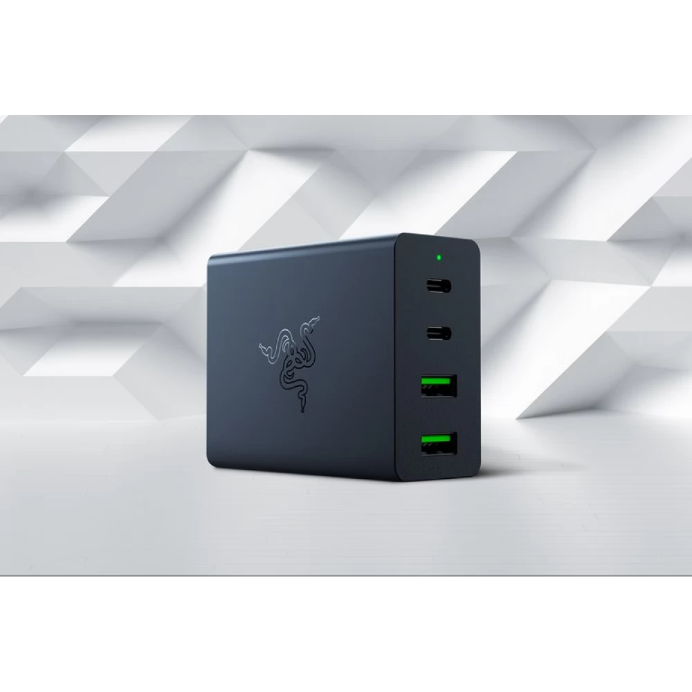 RAZER USB-C 130W GaN Charger fekete