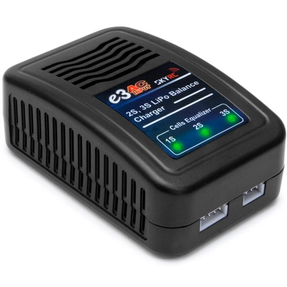 SKYRC E3 LiPo töltő