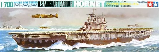 TAMIYA 1/700 Hornet repülőgép-hordozó modell