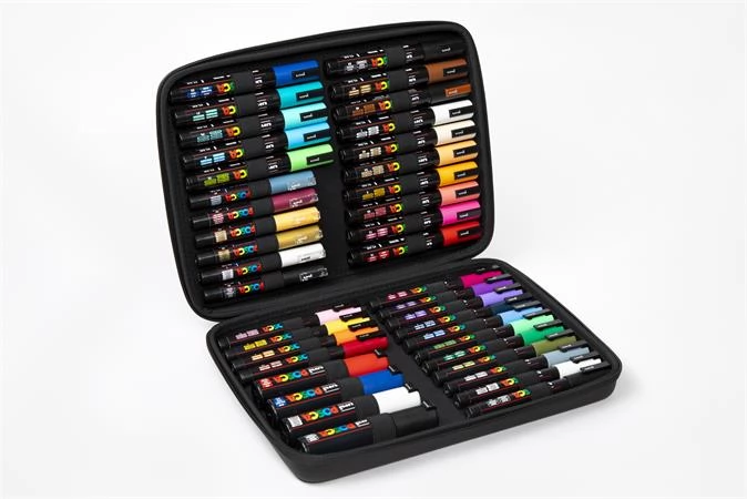 UNI Posca Dekormarker-készlet. táskában 40 darabos