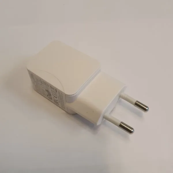Töltő adapter, HM-2